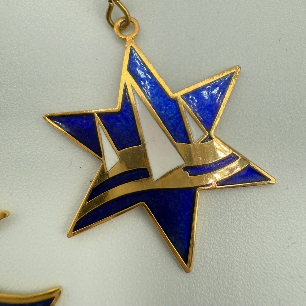 Vintage Cloisonne Blue and Gold Star and Moon Earrings - Picture 5 of 11